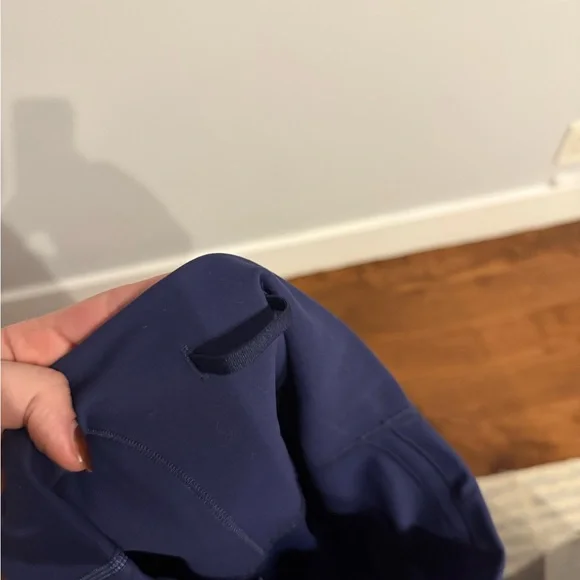 Lululemon Wunder Under Train Leggings – Navy, Size 6 - Picture 5 of 5